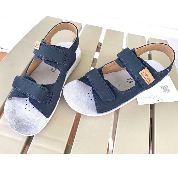 Geox Sandals Breathable Adjustable Straps Navy Blue Kids Size 32 EU/ US‎ 1 NWT - Picture 1 of 12